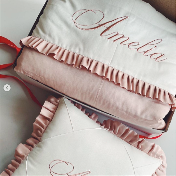 Einschlagdecke mit Namen Einschlagdecke mit Namen