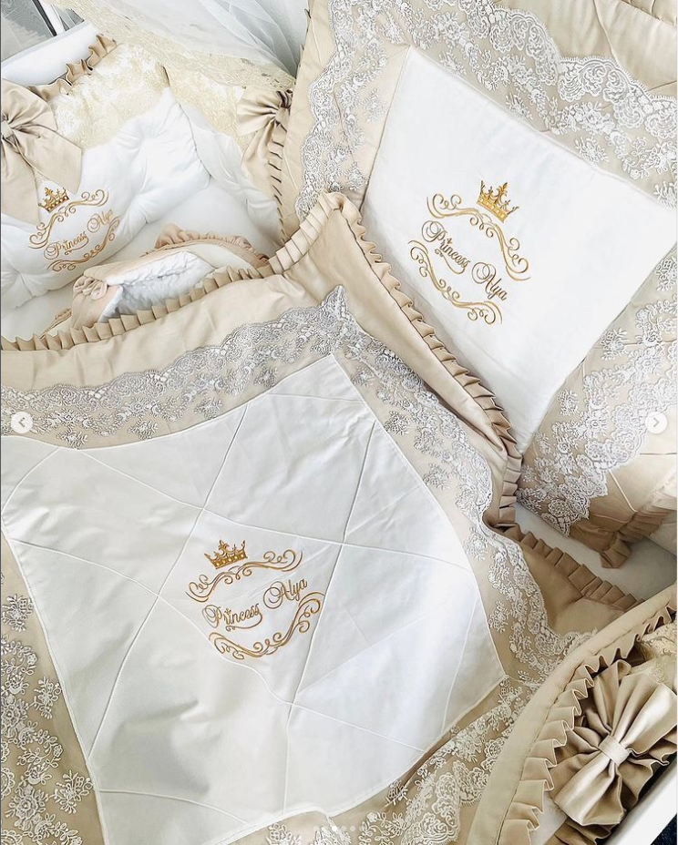 Bettumrandung "Nael" Bettumrandung "Nael"