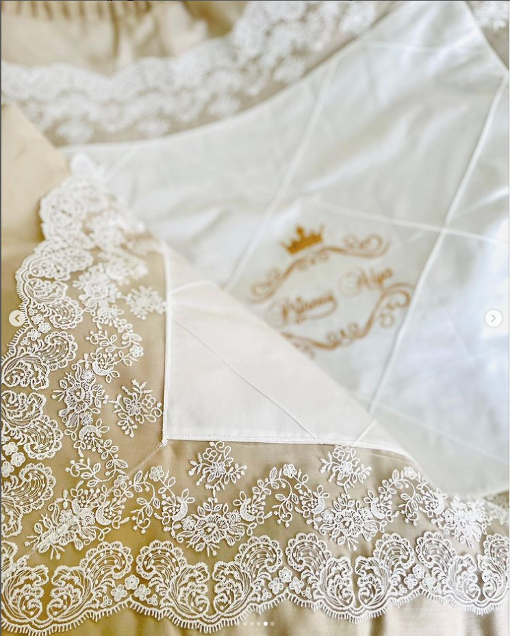 Bettumrandung "Nael" Bettumrandung "Nael"