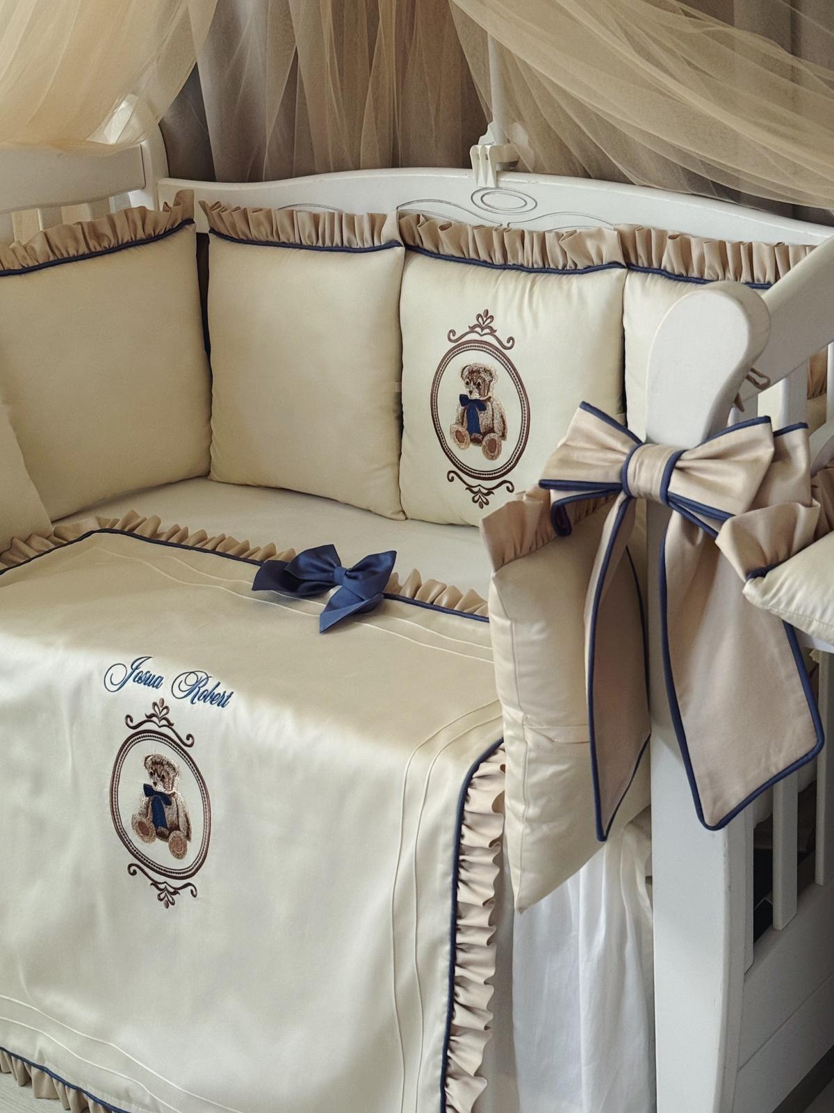Babybett komplett Set Creme mit Teddy Stickerei Babybett komplett Set Creme mit Teddy Stickerei