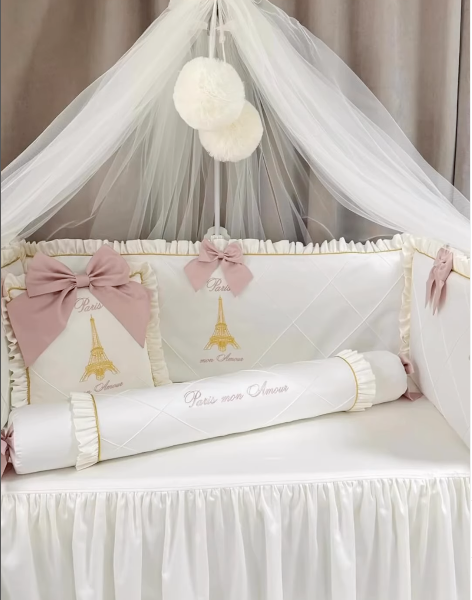 Bettumrandung Naturweiß gesteppt